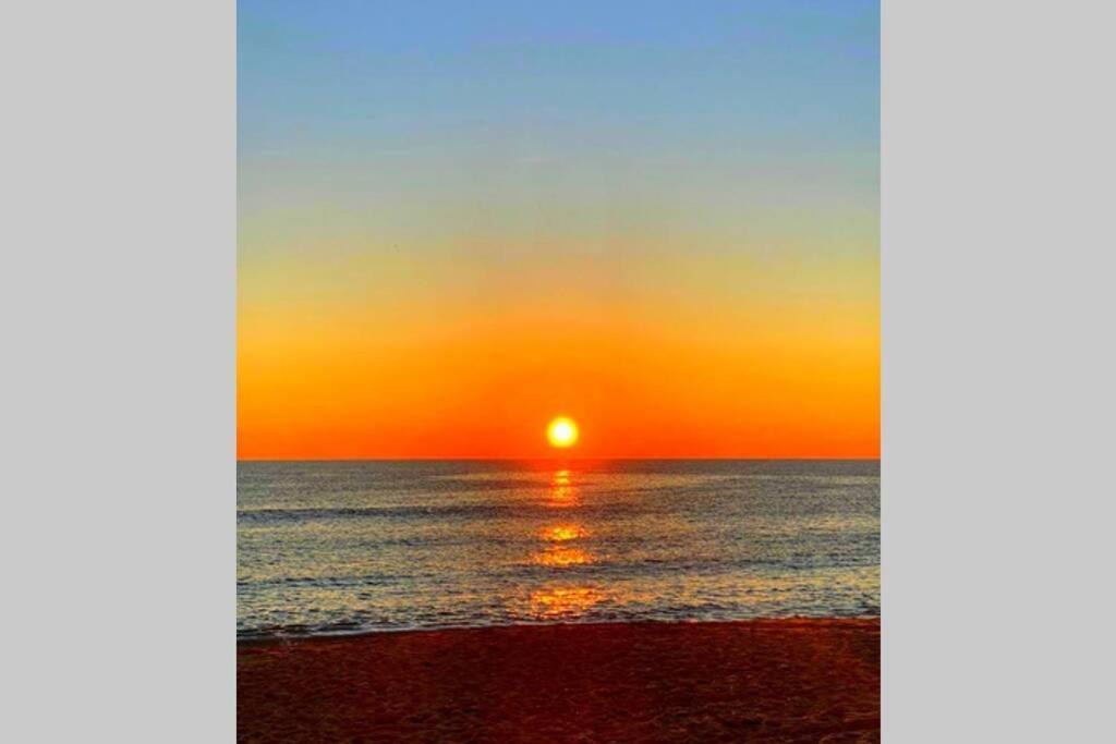Comfort Zone Beach Apartment Quarteira Bagian luar foto