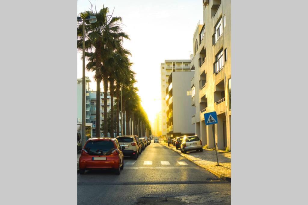 Comfort Zone Beach Apartment Quarteira Bagian luar foto