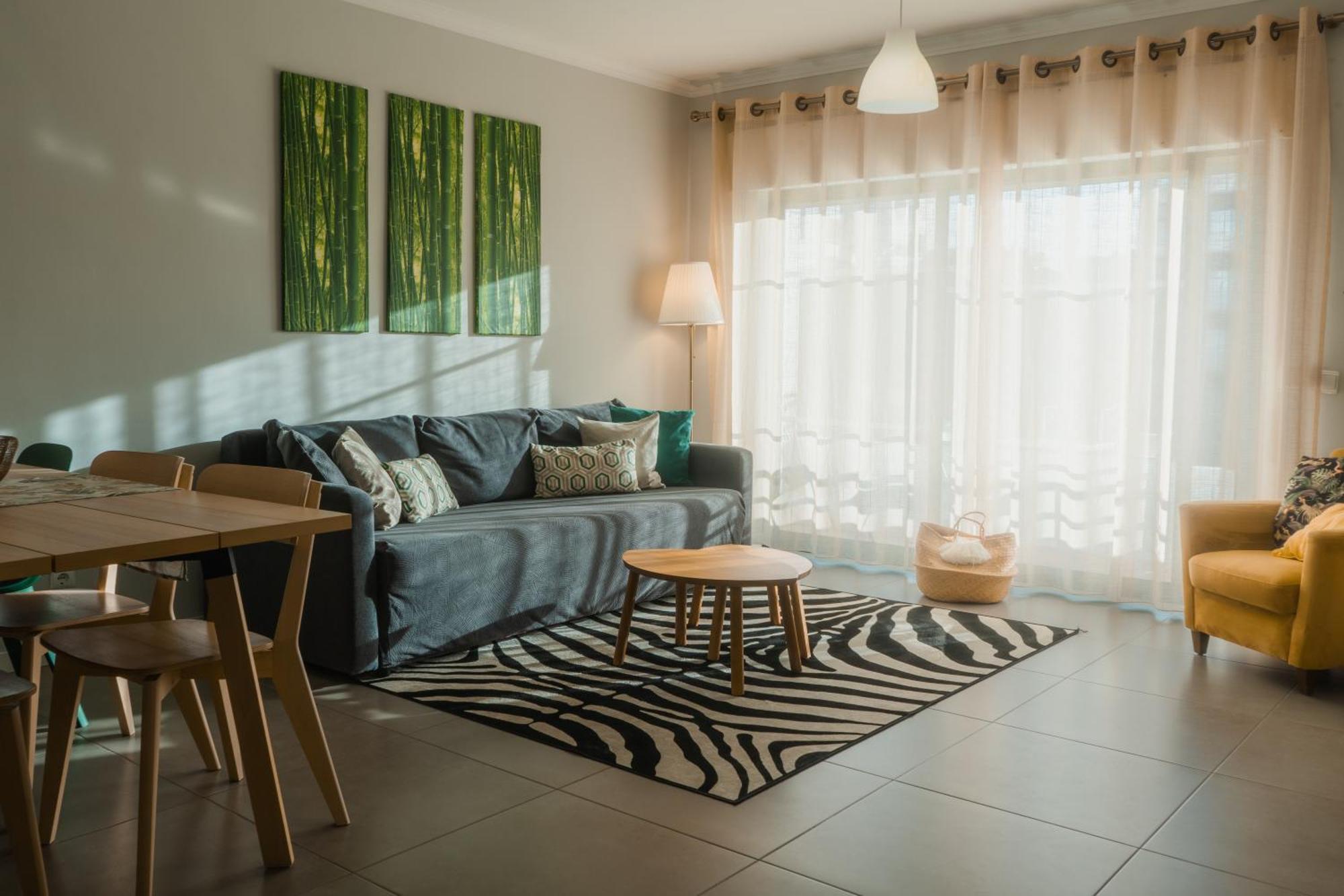 Comfort Zone Beach Apartment Quarteira Bagian luar foto